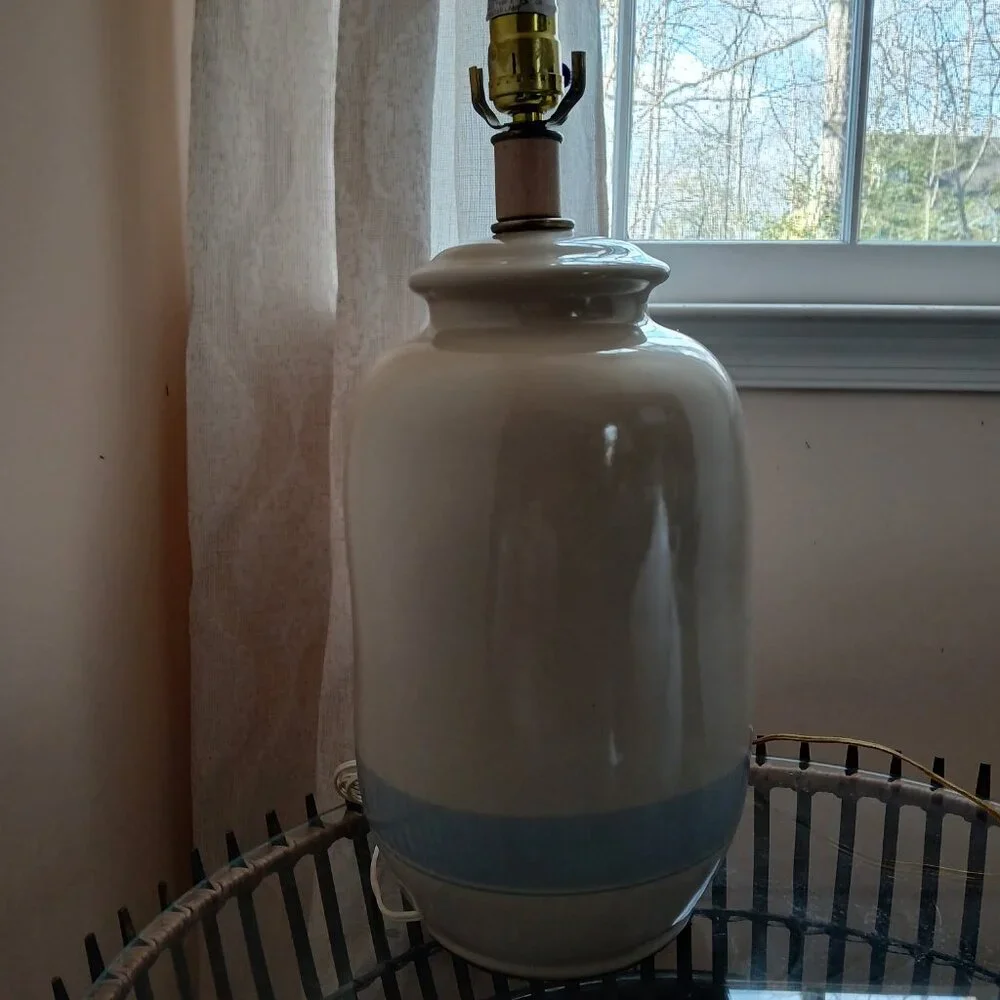 Vtd large ceramic lamp / blue ros / country/farmhouse/cottage/shabby chic